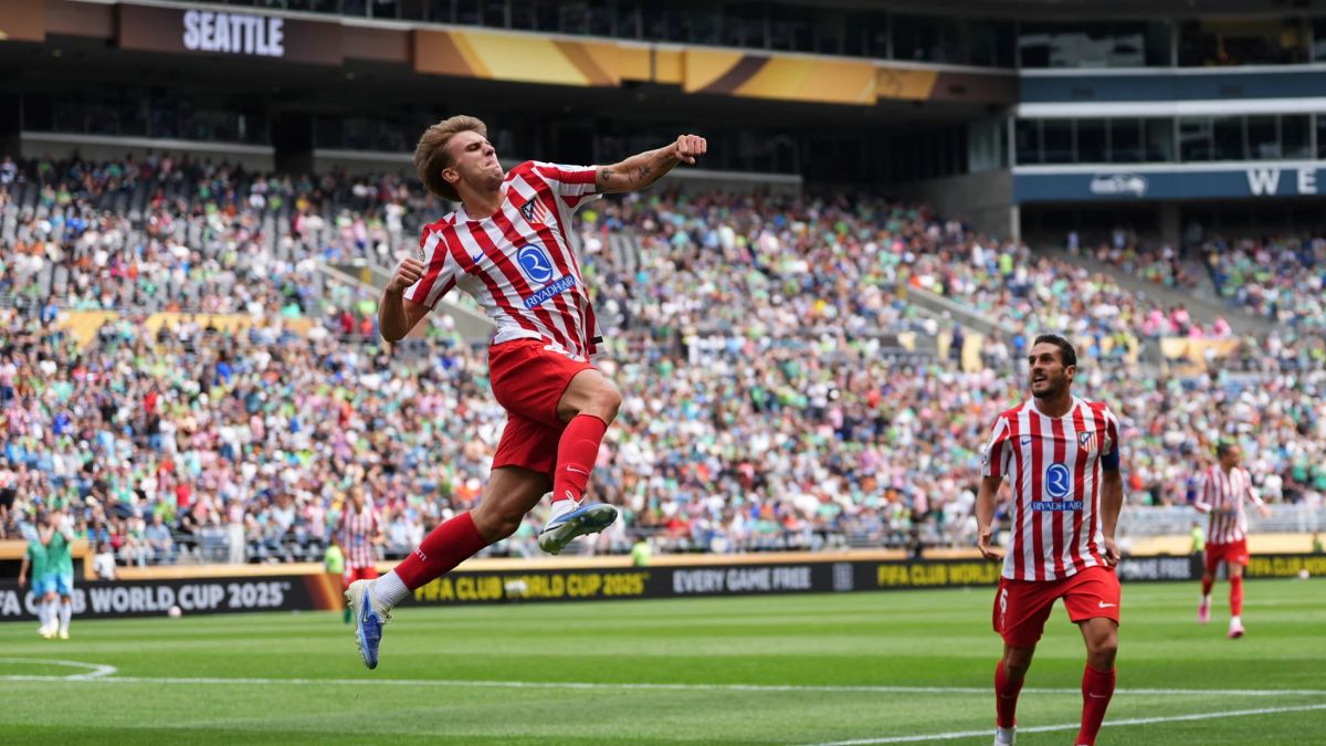 Barrios celebrando su gol ante Seattle Sounders