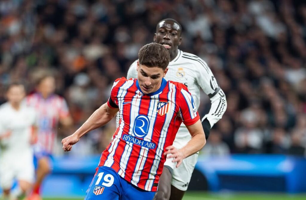 El delantero del Atlético de Madrid Julián Álvarez