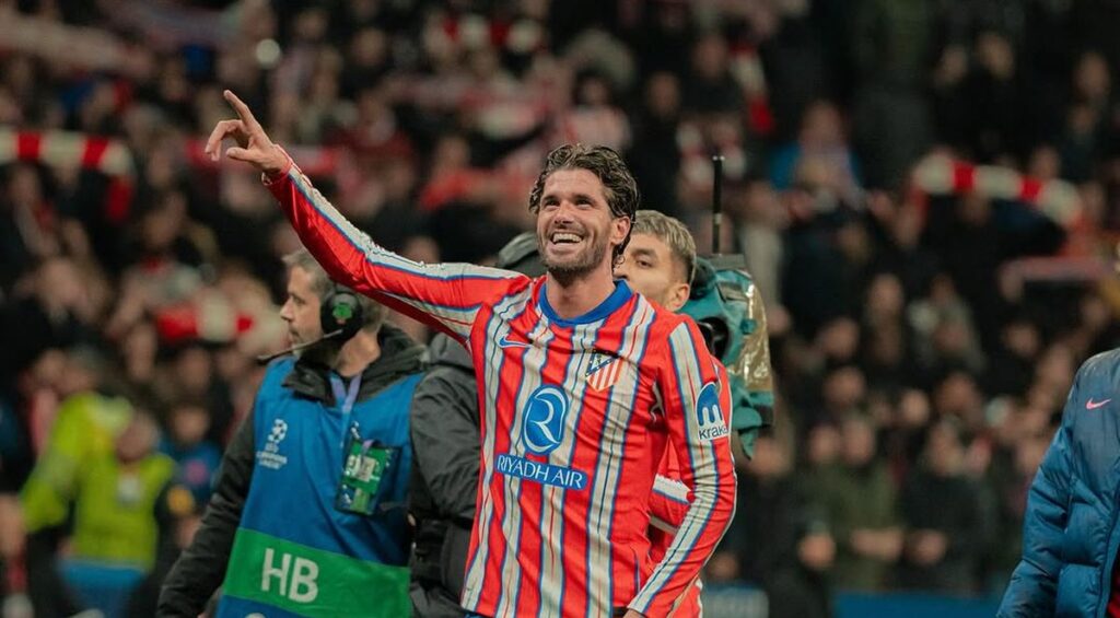 Rodrigo De Paul con la camiseta del Atlético de Madrid