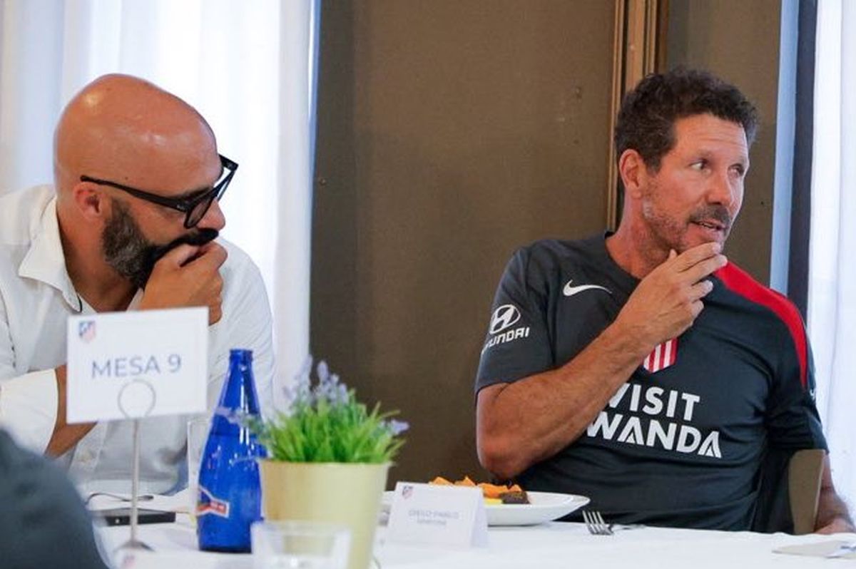Carlos Bucero con Diego Simeone