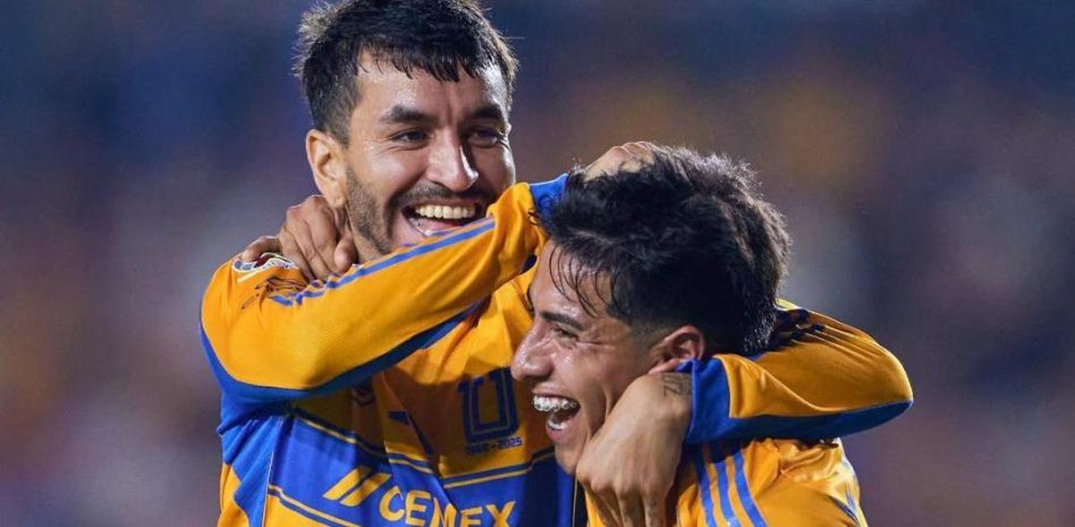 Ángel Correa celebra uno de los goles de Tigres