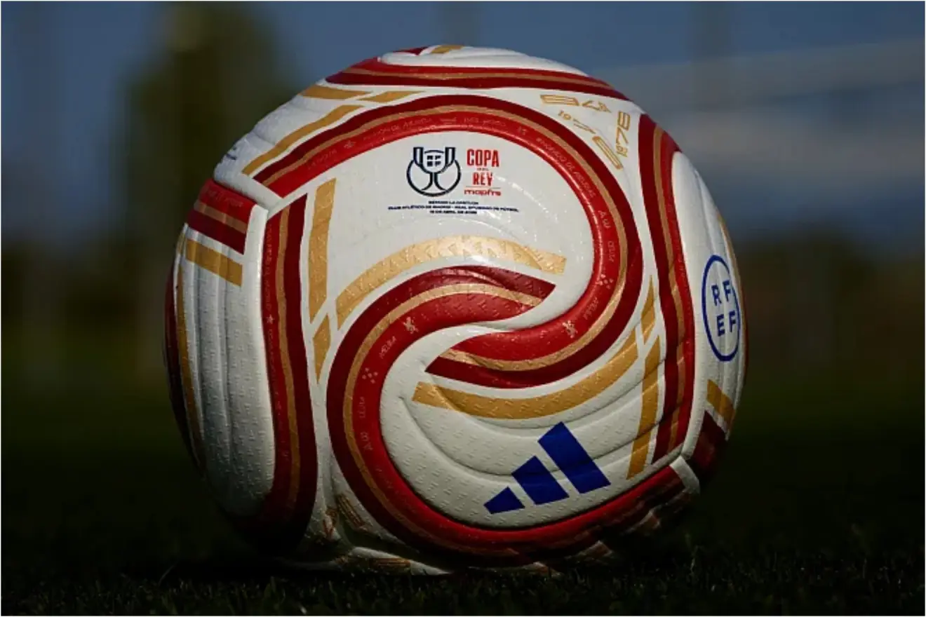 Horizonte balón esférico pelota final de Copa del Rey