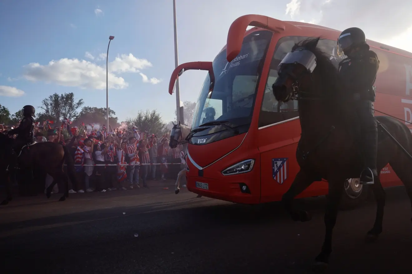 Cargas policiales Atlético