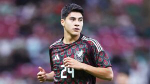 Rafa Márquez insiste en el futuro de Obed Vargas